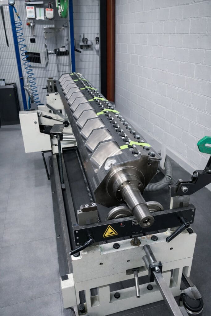 RK Tech Messerwalze beim Wuchten