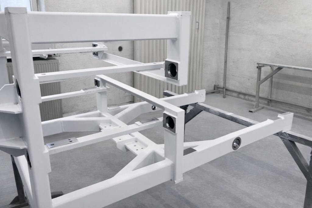 RK Technology Rahmen in Lackierkabine